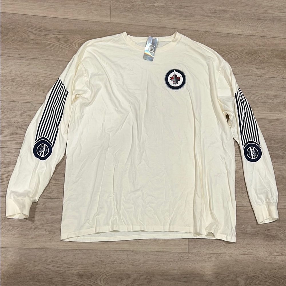 Winnipeg Jets NHL Cream Long Sleeve Tee with Emblem Details